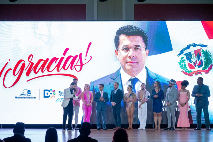 P1266581